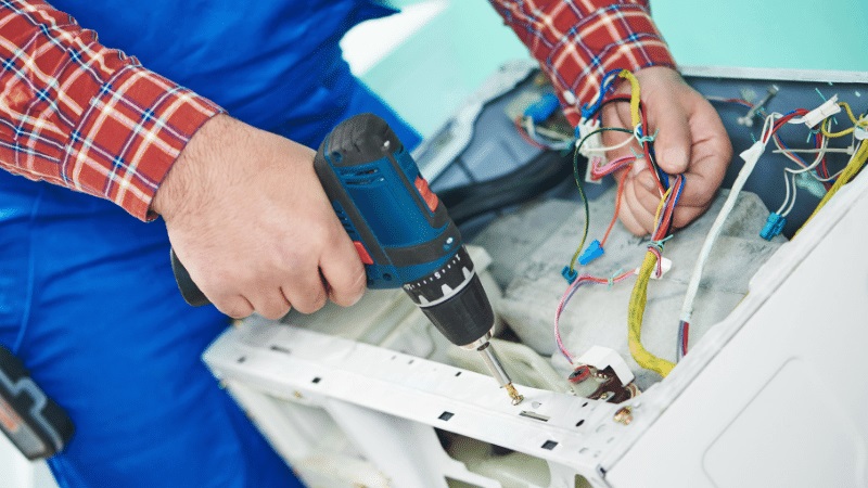 Karamürsel Carrier Carrier çamaşır makinesi kart tamiri – Su almama arızası orijinal parça ile giderildi. - Teknik servis örneği